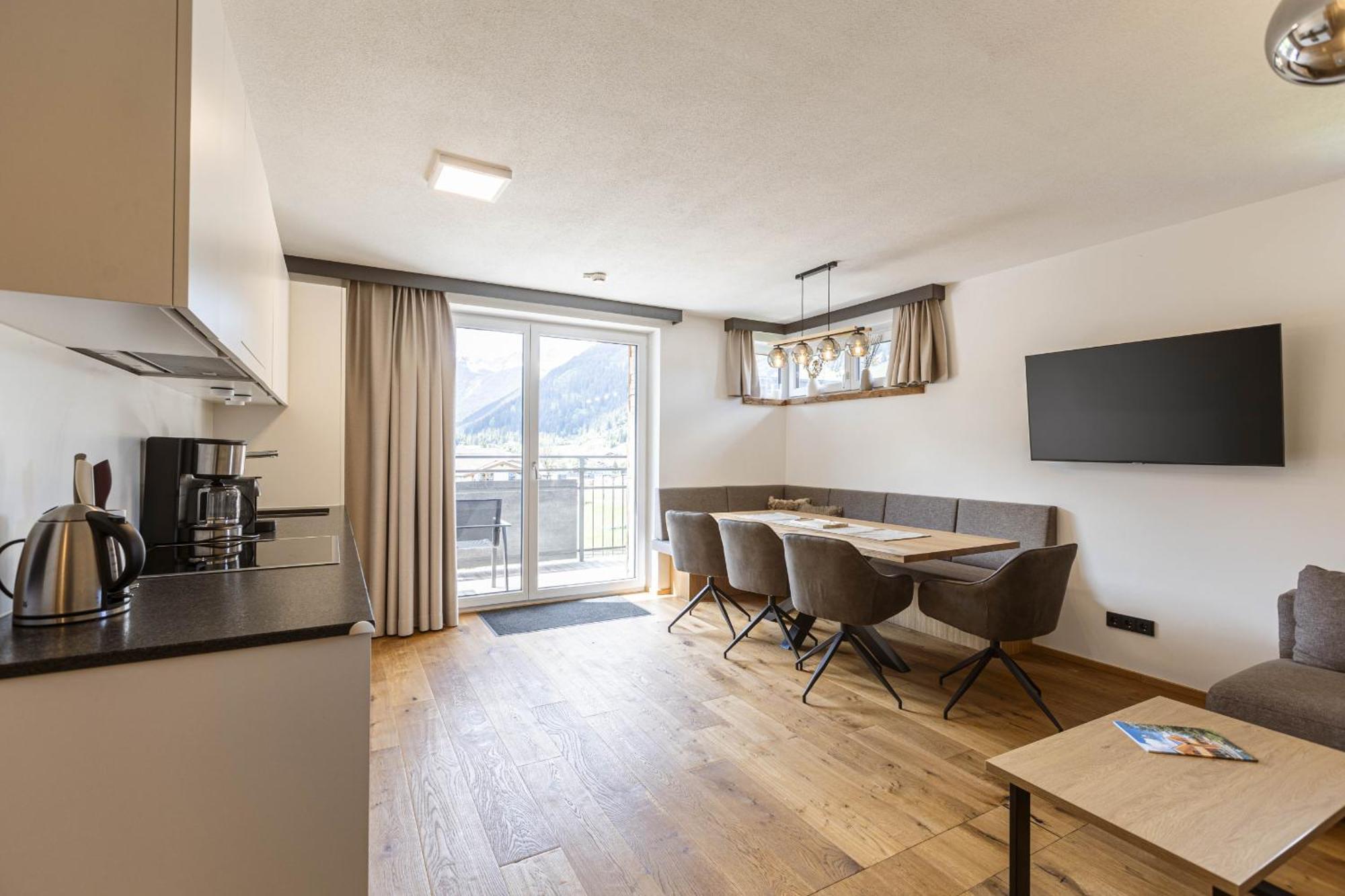 Zugspitz Suites Lermoos By Alps Resorts Eksteriør bilde